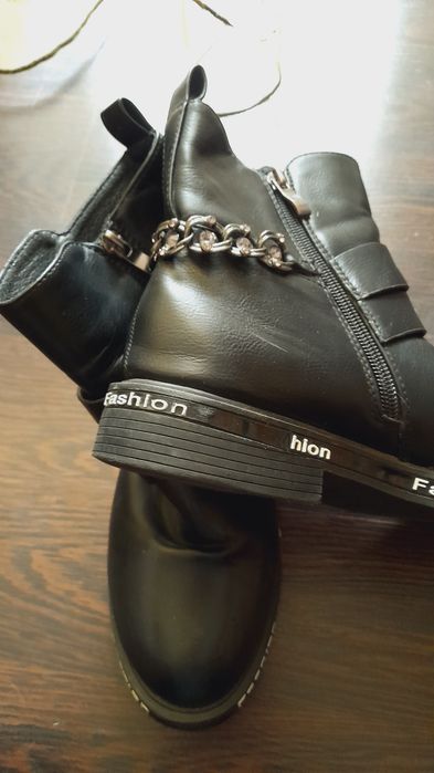 Полусапожки детские. Размер 36