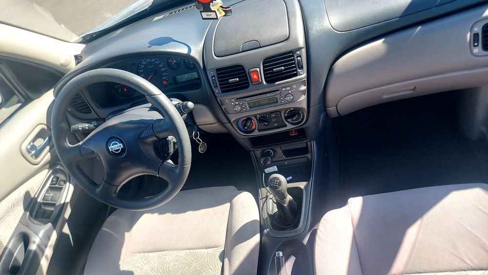 Vendo Nissan Almera motor 1.5 fiável