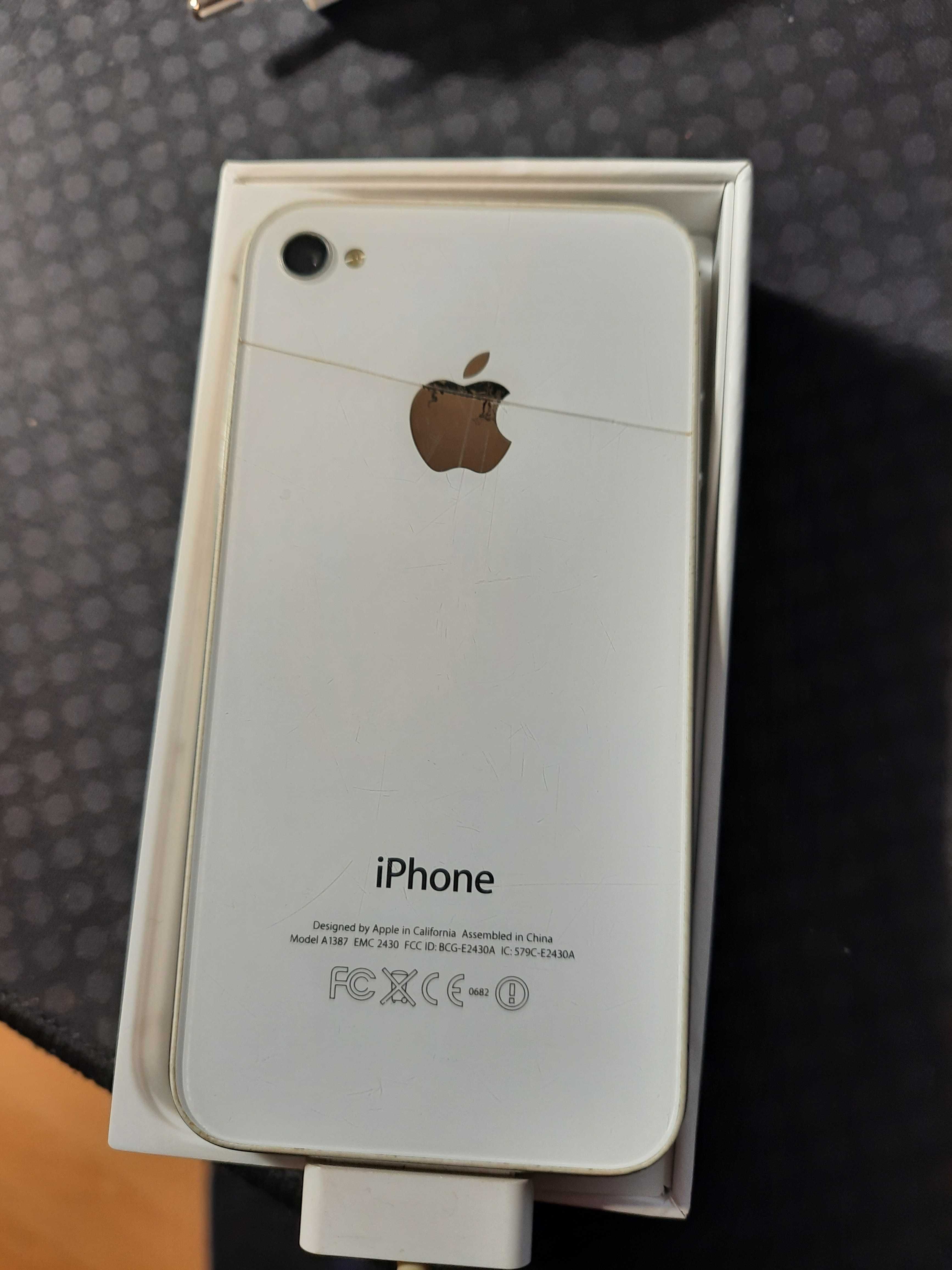 Iphone 4S com caixa original
