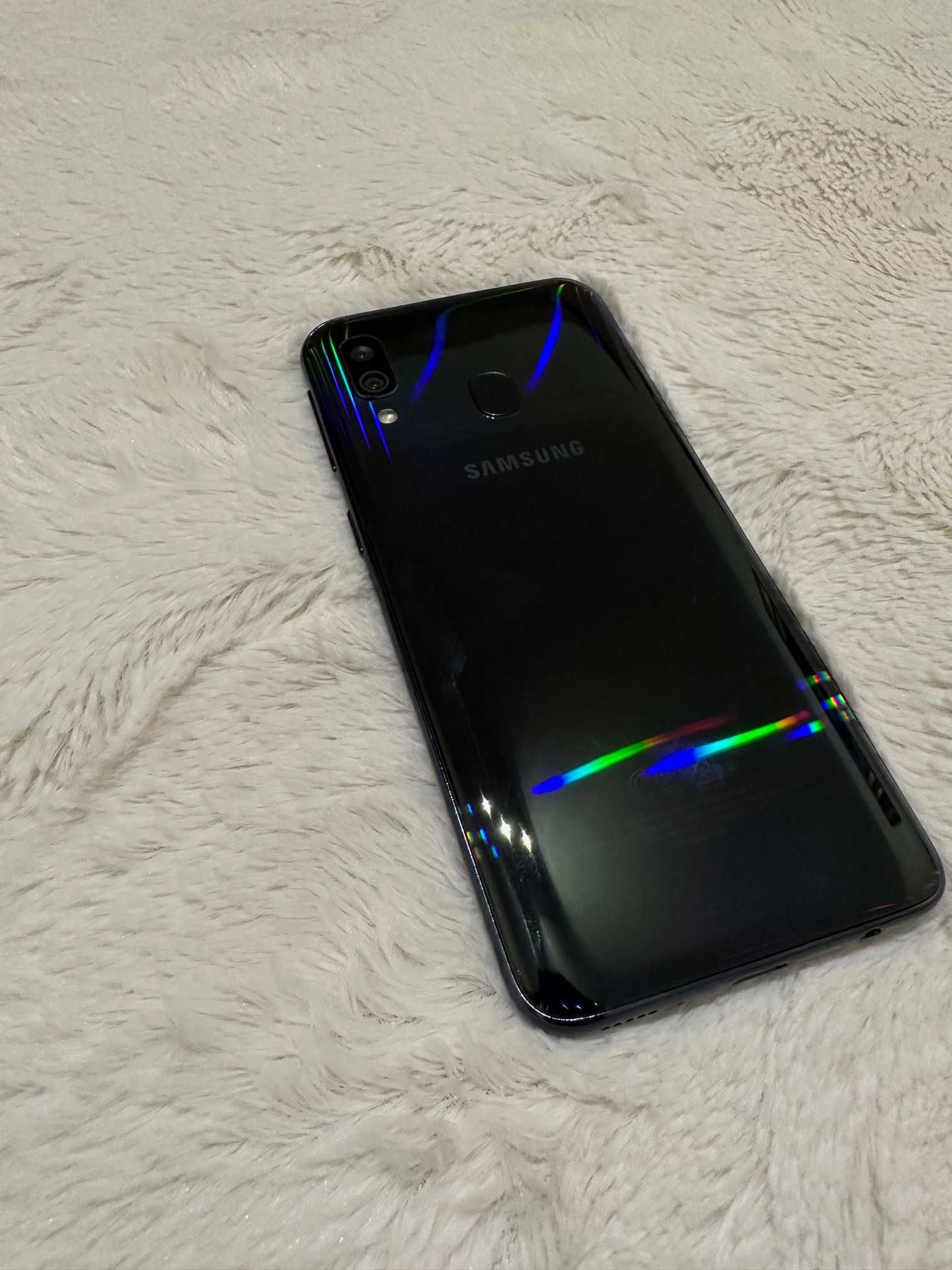 Samsung Galaxy A40 64GB Black