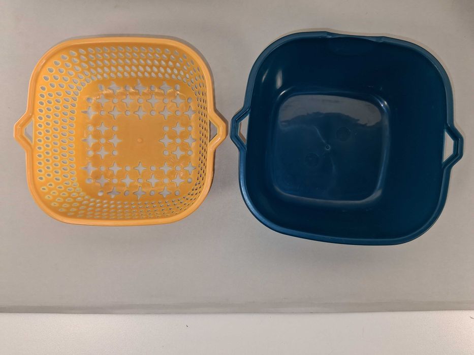 N143 Zestaw Misek i Sitek Durszlaków Ociekaczy 8w1 Plastikowe Dwukolor