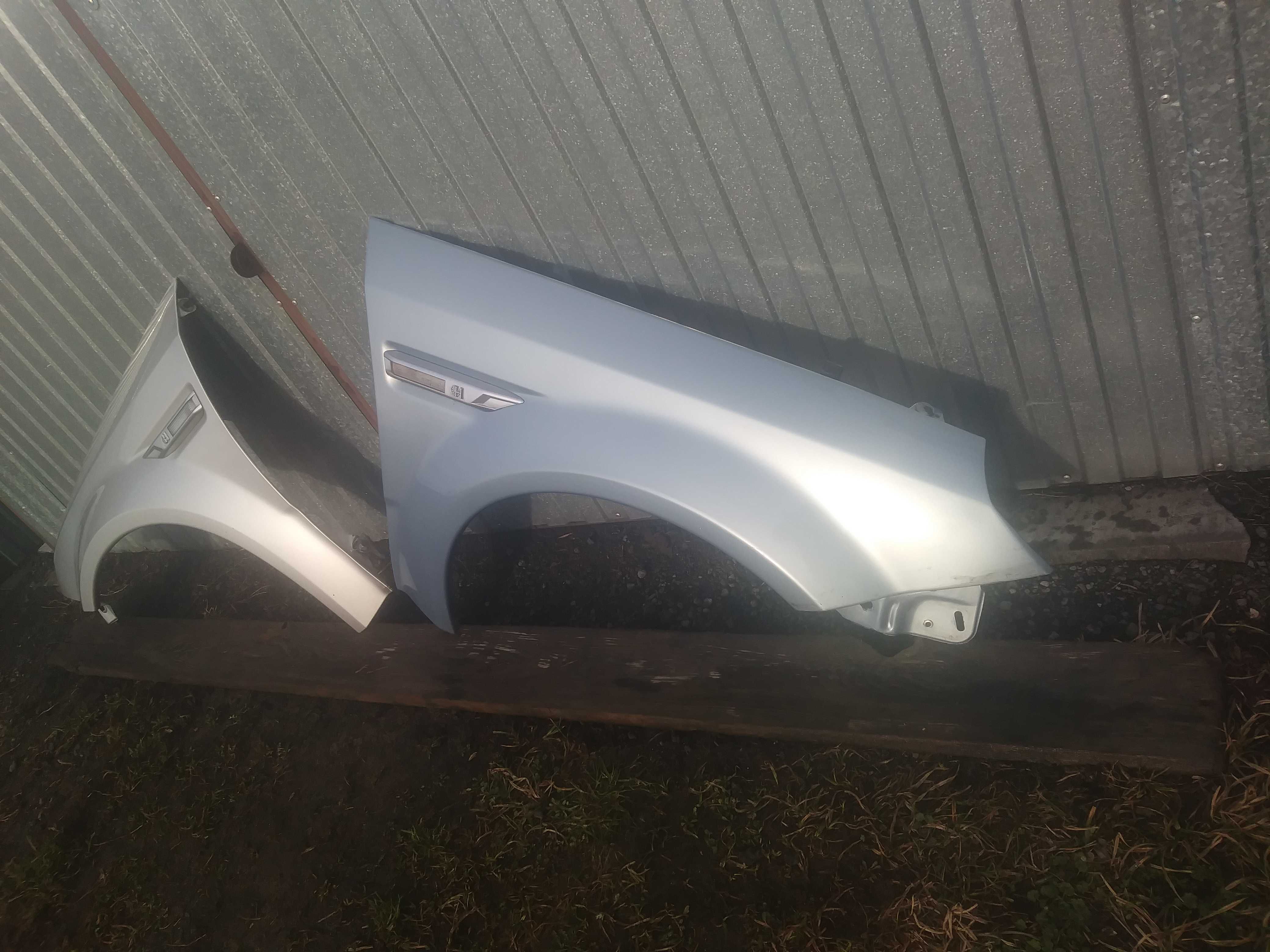 Opel Tigra 2 II Błotnik lewy przód srebrny Z157 prawy Z21C