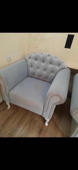 Stylowa kanapka + 2 fotelee