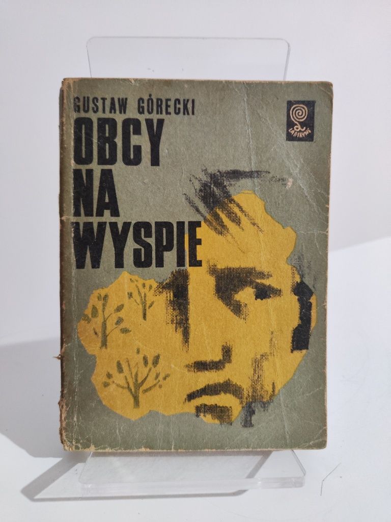 Obcy na wyspie - Gustaw Górecki