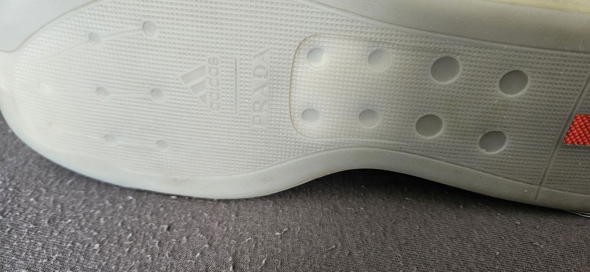 Adidas  Prada eleganckie
