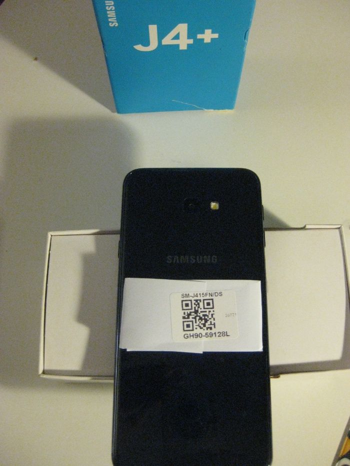 Samsung J4 plus