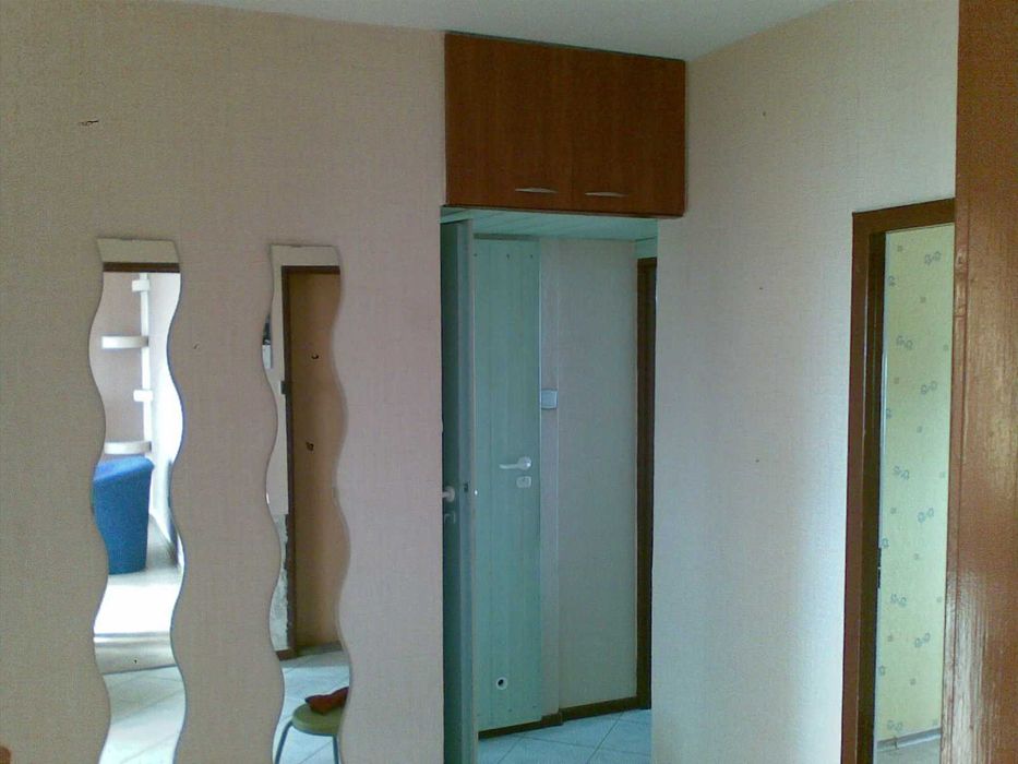 Mieszkanie 64,2 m.kw 3 pokojowe + kuchnia okolice DH Merkury