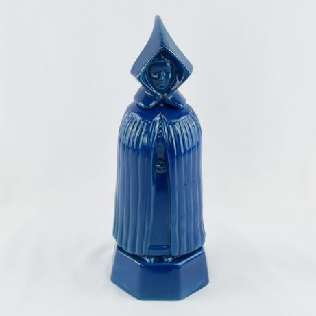 Garrafa para licor em forma de “Mulher de Capote”, azul-turquesa