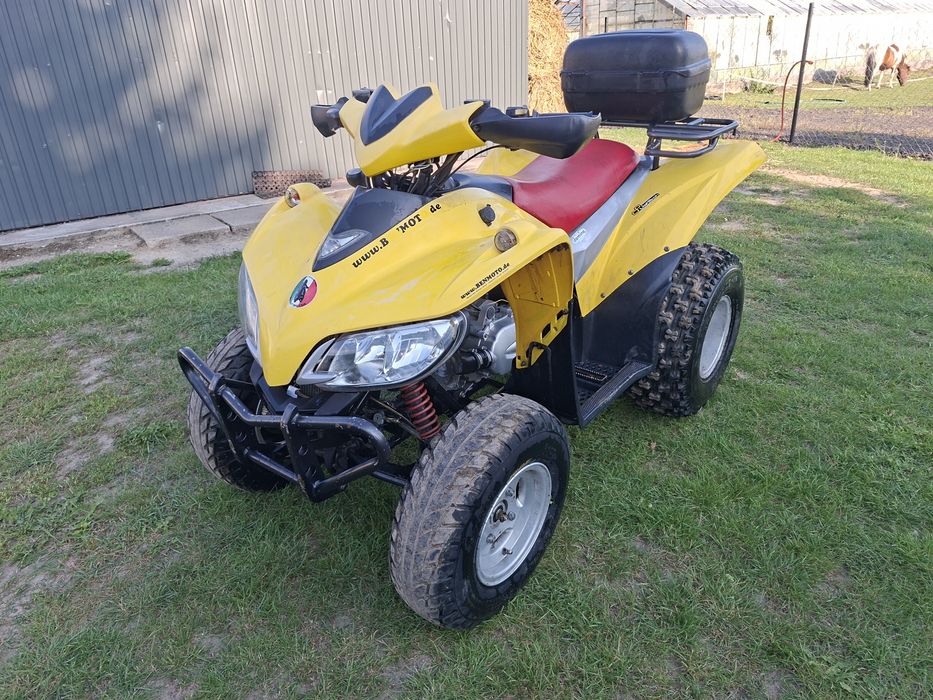 Quad  200 włoski sprzęt