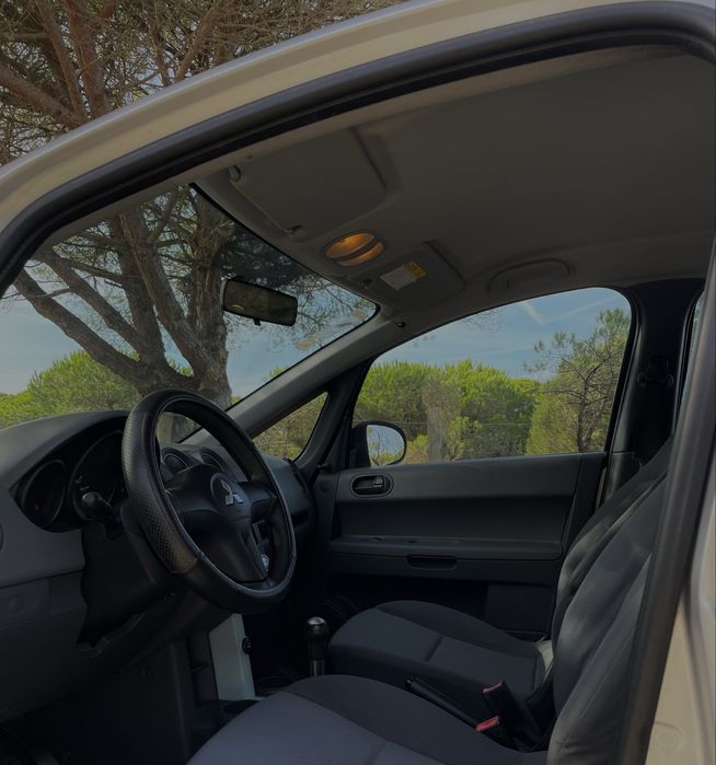 Mitsubishi colt Apenas 120 mil km