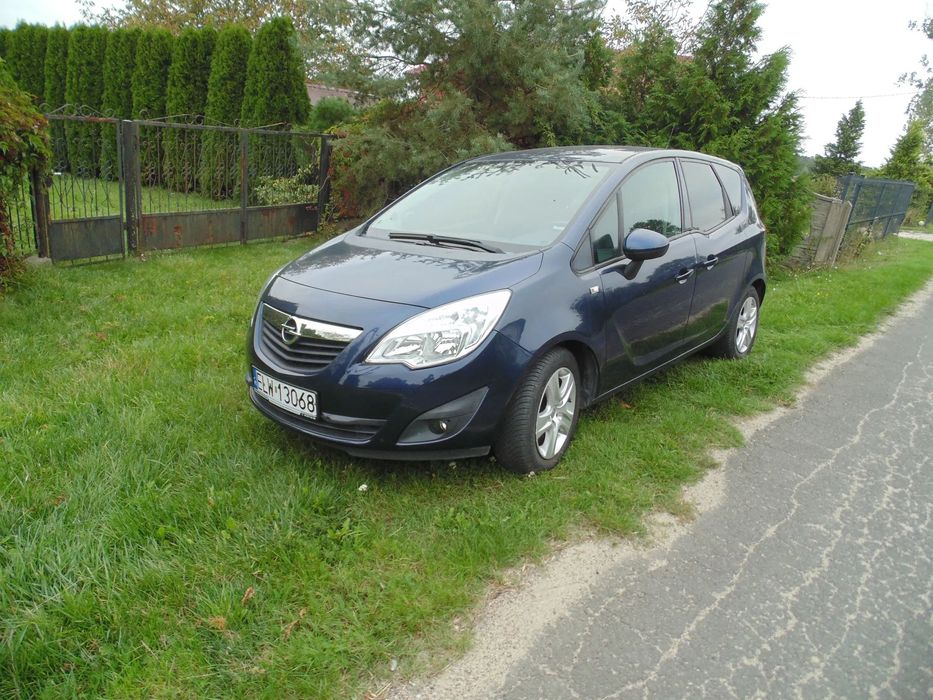 Opel Meriva Pierwszy właściciel w kraju mały przebieg