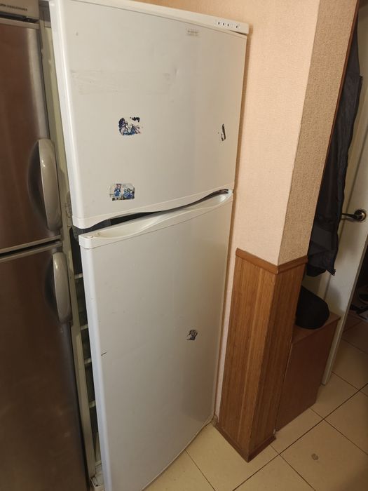 Холодильник продам