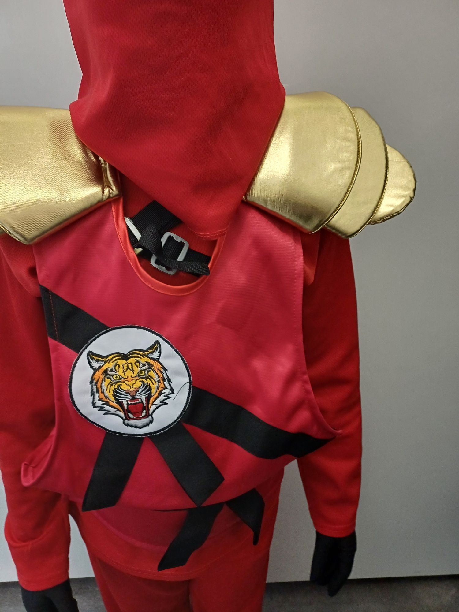 Karnawał Strój ninja Kai ninjago czerwony 128/134