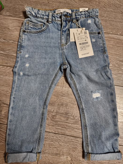 Дитячі джинси Zara 104 нові на 3-4 роки