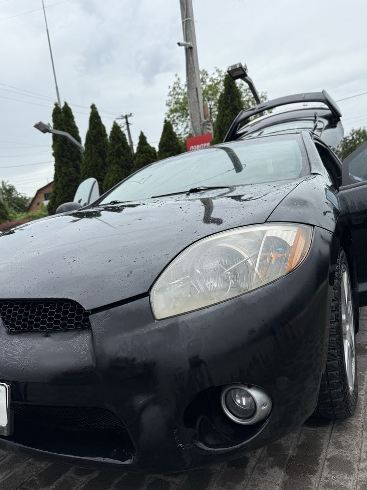 Mitsubishi Eclipse 2007 • 2.4 бензин • автомат