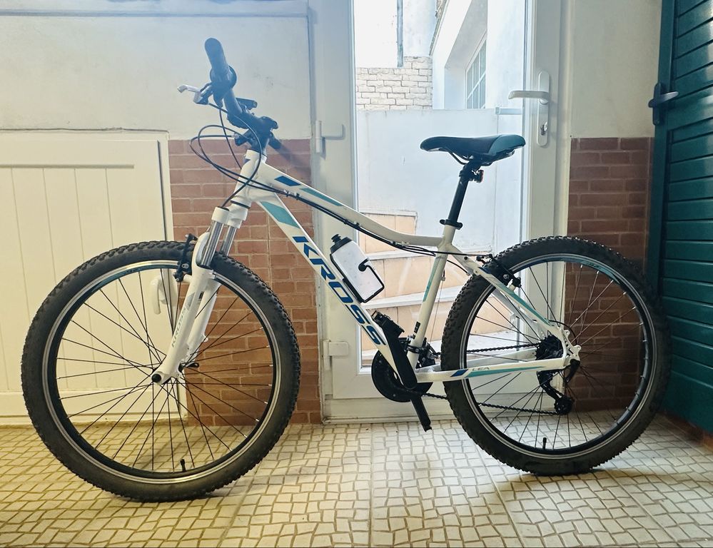 Bicicleta de mukher “Kross”