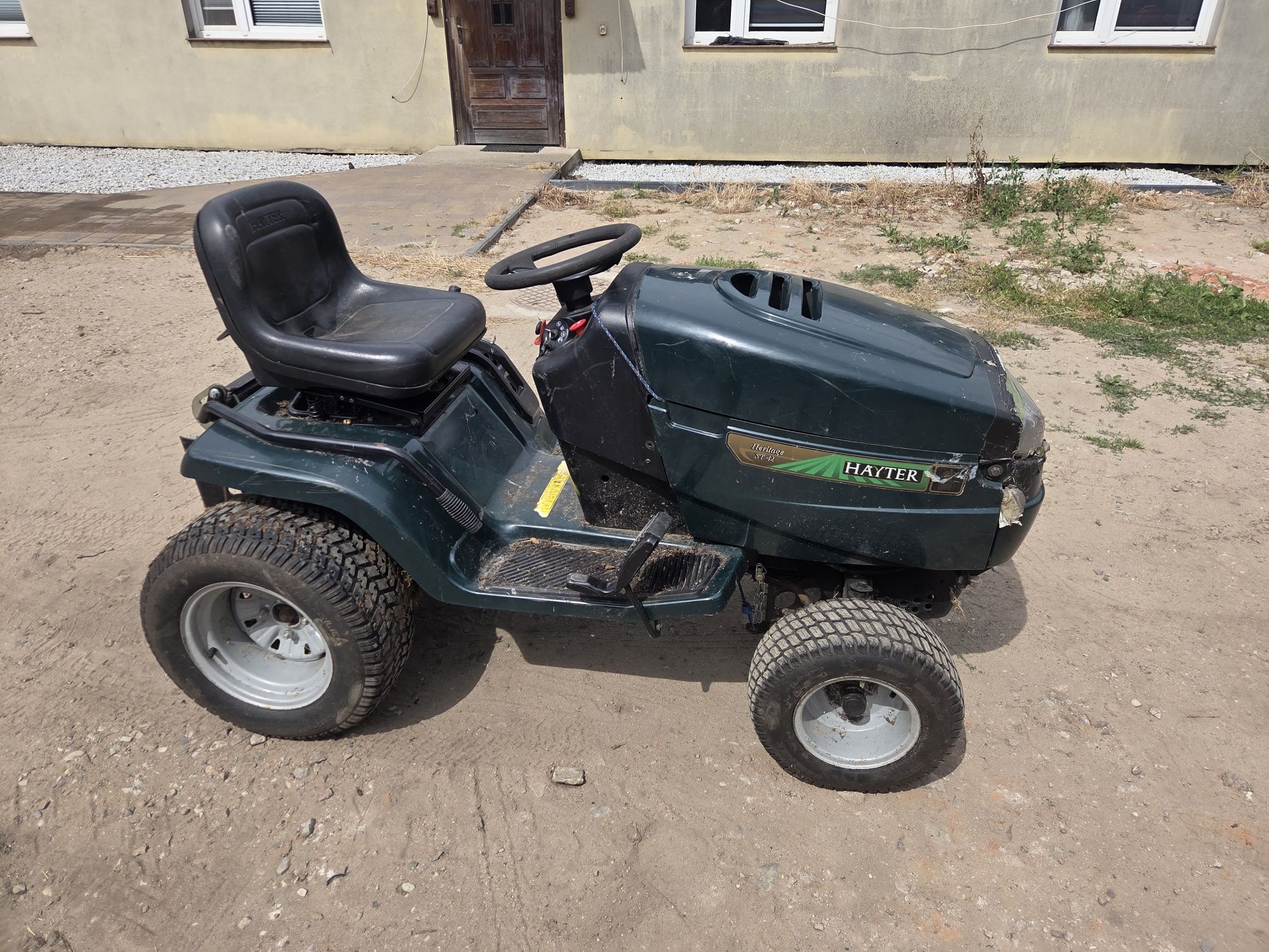Hayter heritage silnik briggs 18 km dwa cylindry kosiarka traktorek