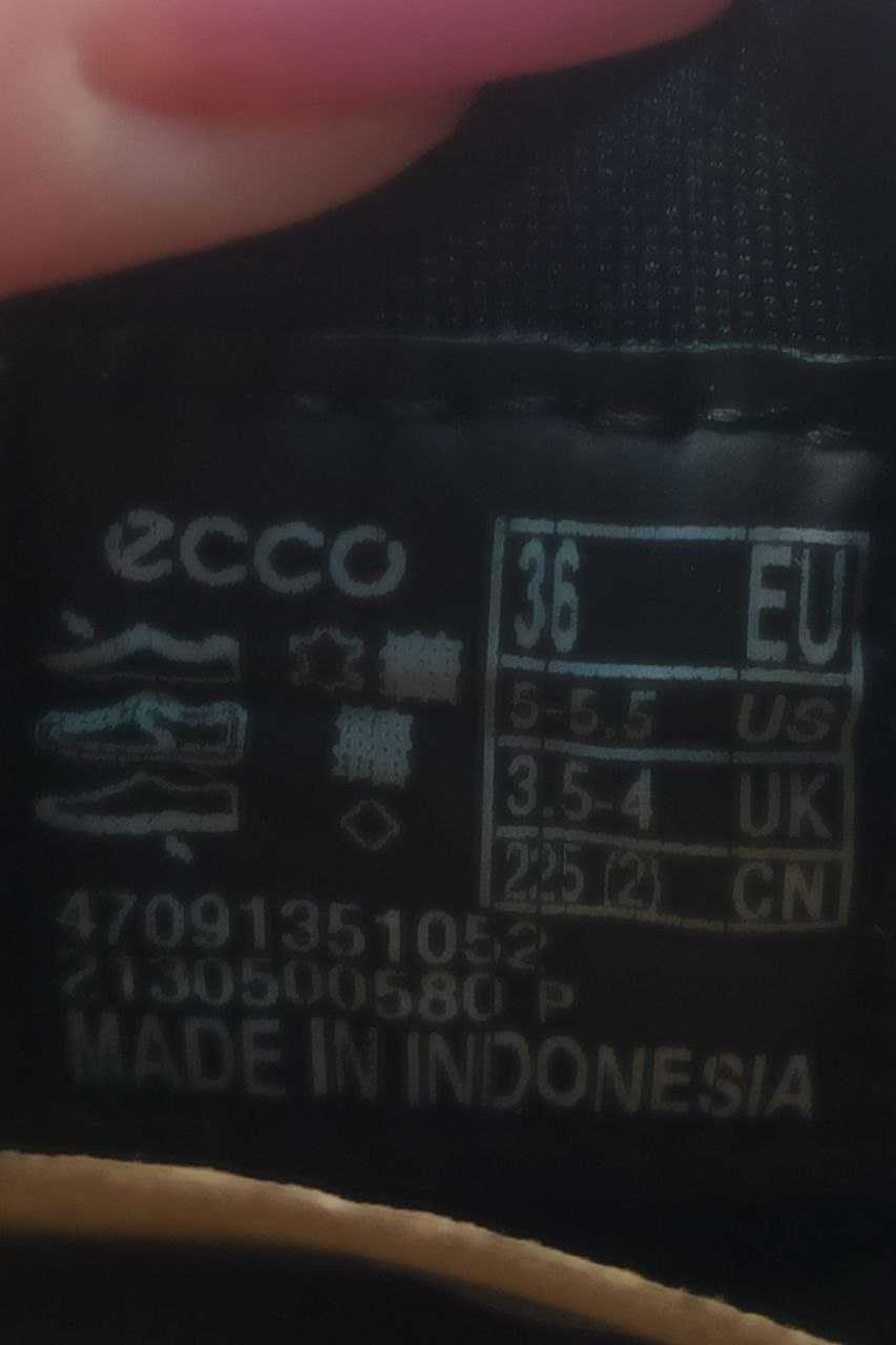 Жіночі Напівчеревики  ECCO Soft 7  з мембраною GoreTex