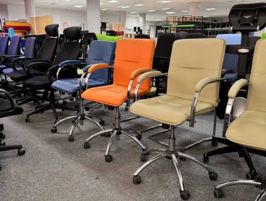 Продам вживані меблі,крісла,стільці,тумби,шафи,КИІВ