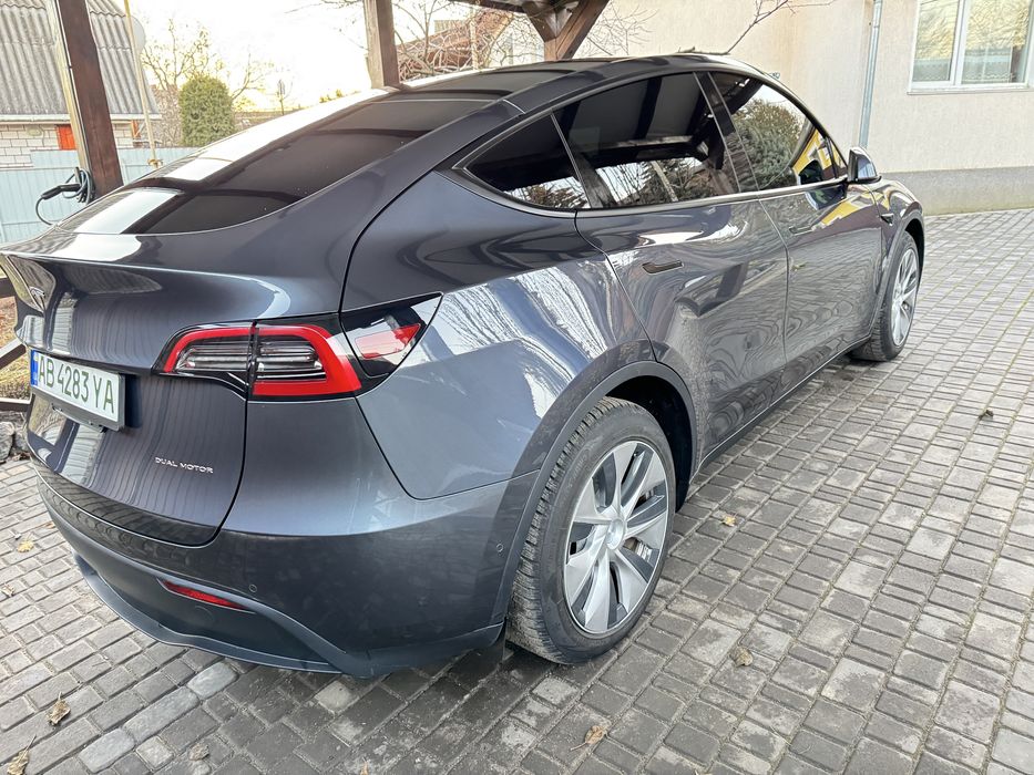 Tesla Y 2021р. Dual motor 82квт