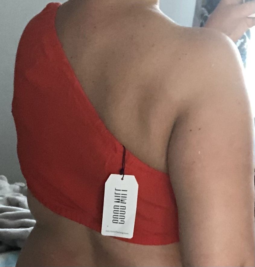 Good Will Czerwony Krótki Top z Jednym Rękawem Sexy 38 M
