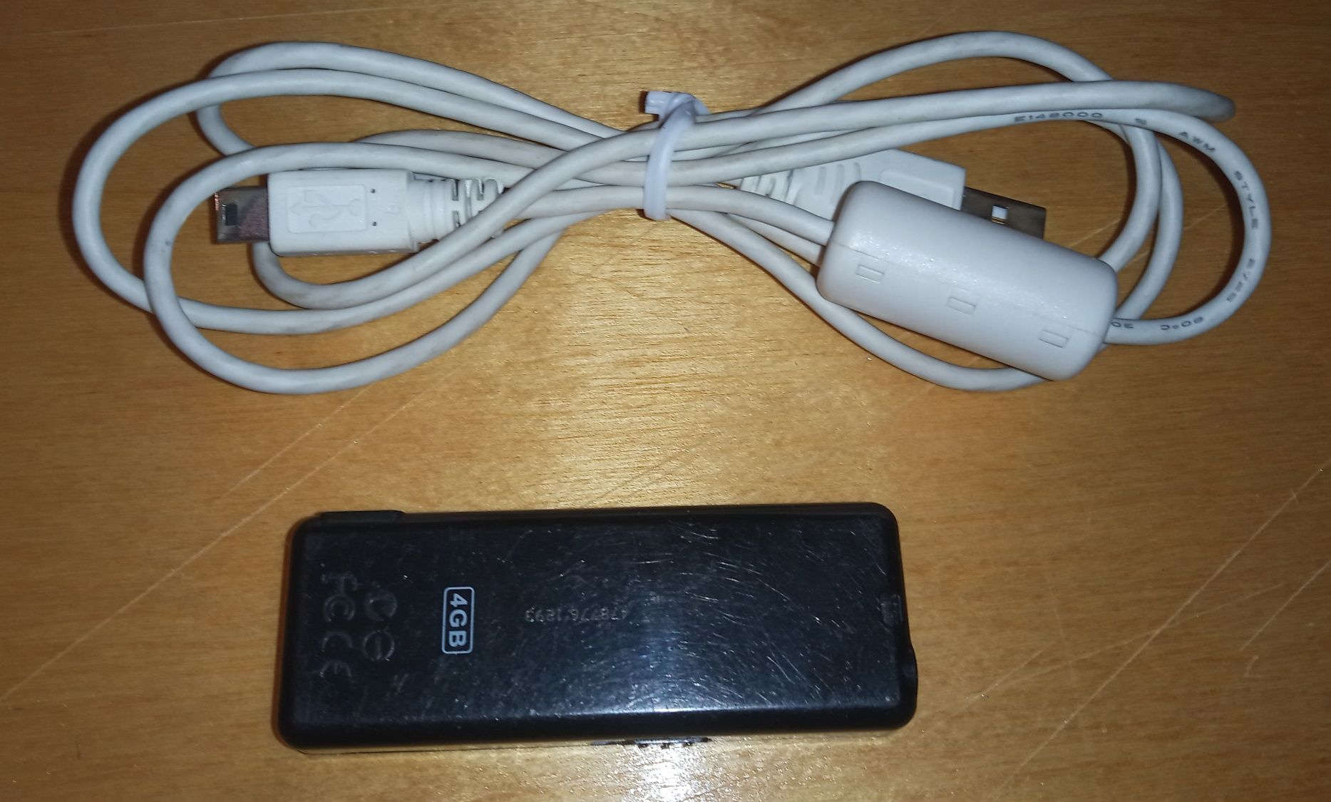 MP3-плеер Transcend T.Sonic MP300 4 GB