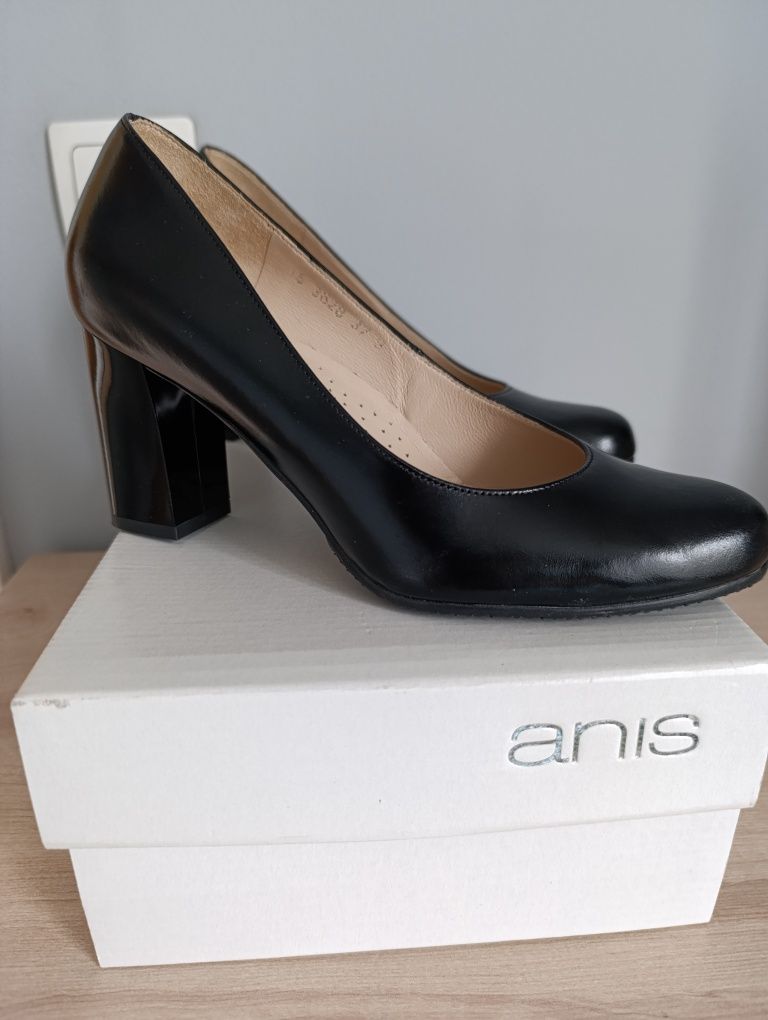 Sprzedam buty firmy Anis.