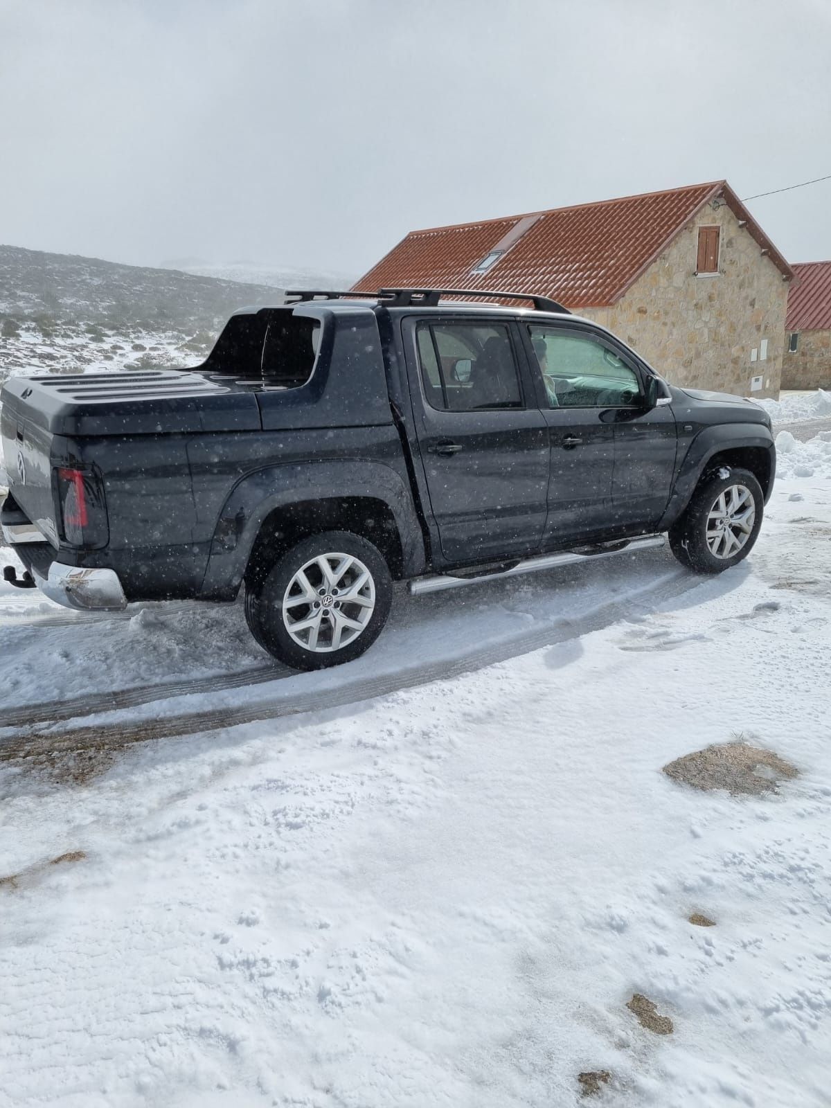 vollswagen amarok 2.0 TDI