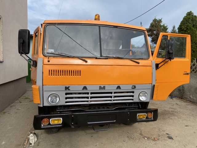 KAMAZ - po drobnym remoncie przygotowany do ciężkiej pracy
