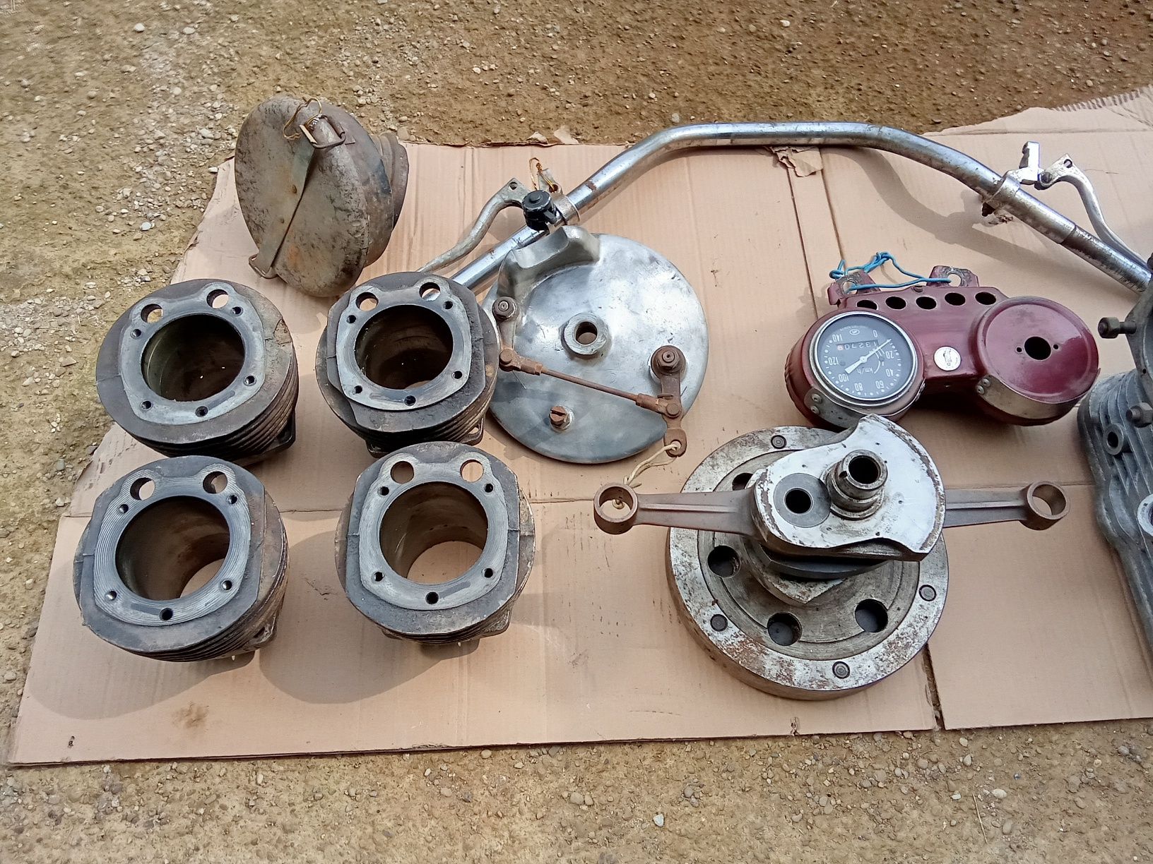 Запчастини Урал К-750