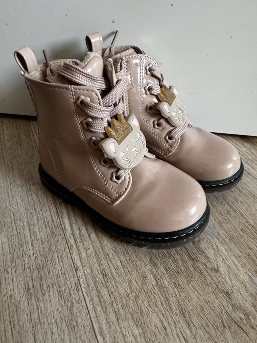 Trzewiki Neli Blu pudrowy róż rozm 24 stan idealny