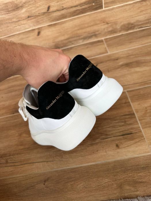 Alexander McQueen Oversized
