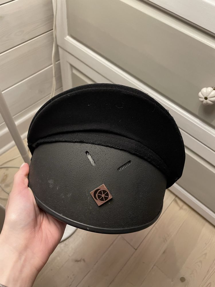 kask crossowy Charles Owen