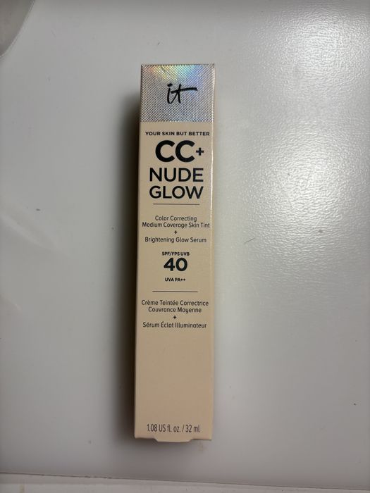 IT Cosmetics Your Skin But Better CC+ Nude Glow