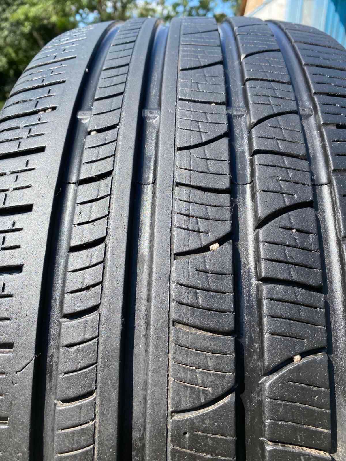 Літня резина Pirelli 265/40/21
