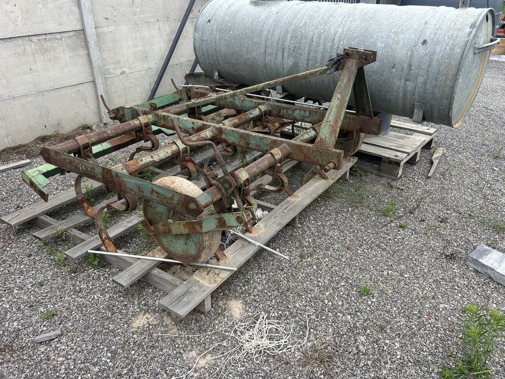 Sprzedam ciagnik  URSUS 28 12