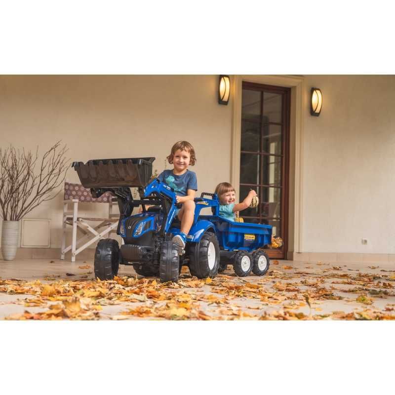 Traktor New Holland z Maxi Przyczepą i Łyżką od 3 lat