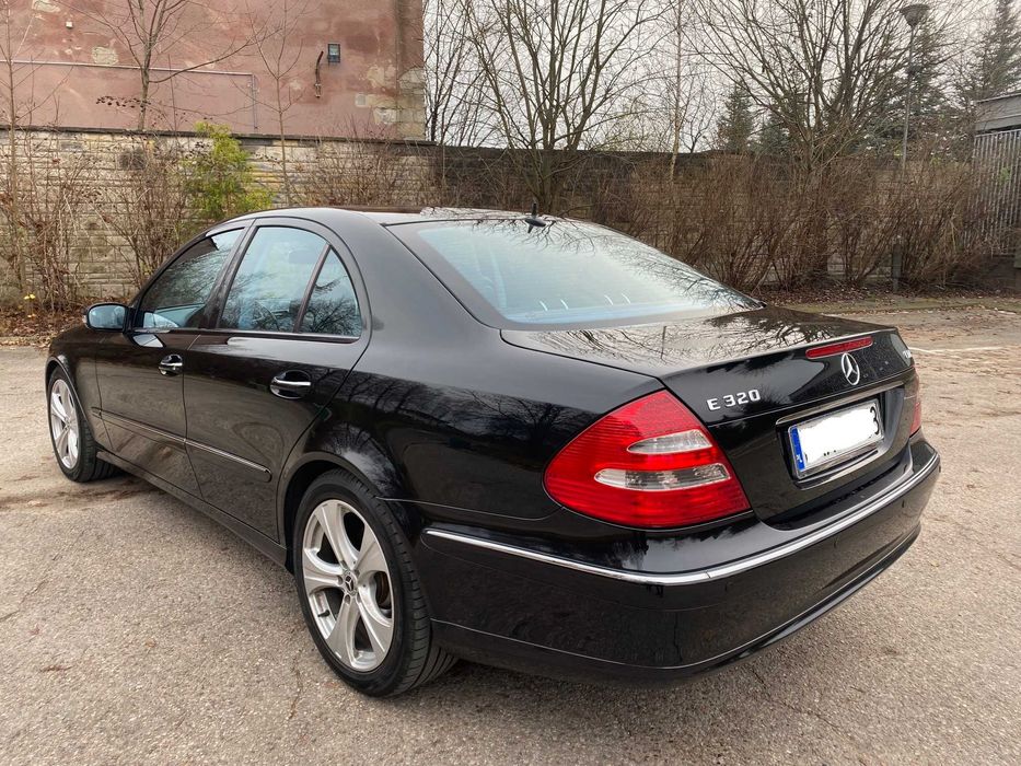 Mercedes E klasa E320 CDI 224 KM Avantgarde