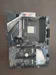 Gigabyte Aorus b450 elite + Ryzen 5 2400G