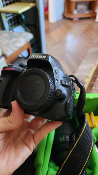 Nikon D5100 + 2 объектива, 2 аккумулятора