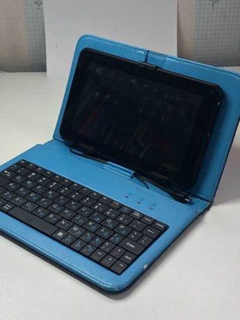 чохол книжка з клавіатурою до планшету 7" блакитний