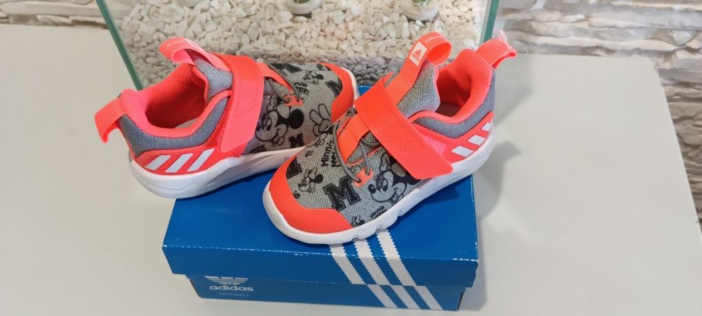 Adidas RapidaFlex Minnie wersja limitowana