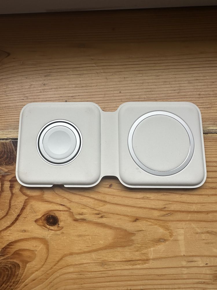 Ładowarka Apple MagSafe Duo