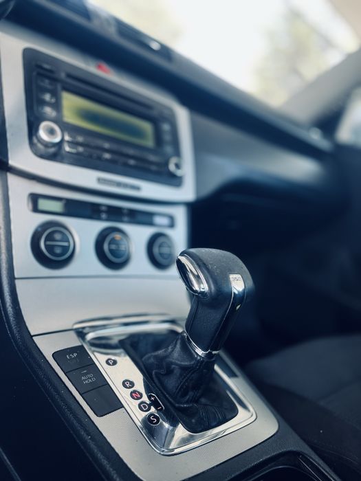 Vendo Vw Passat  / 2.0TDI 140cv