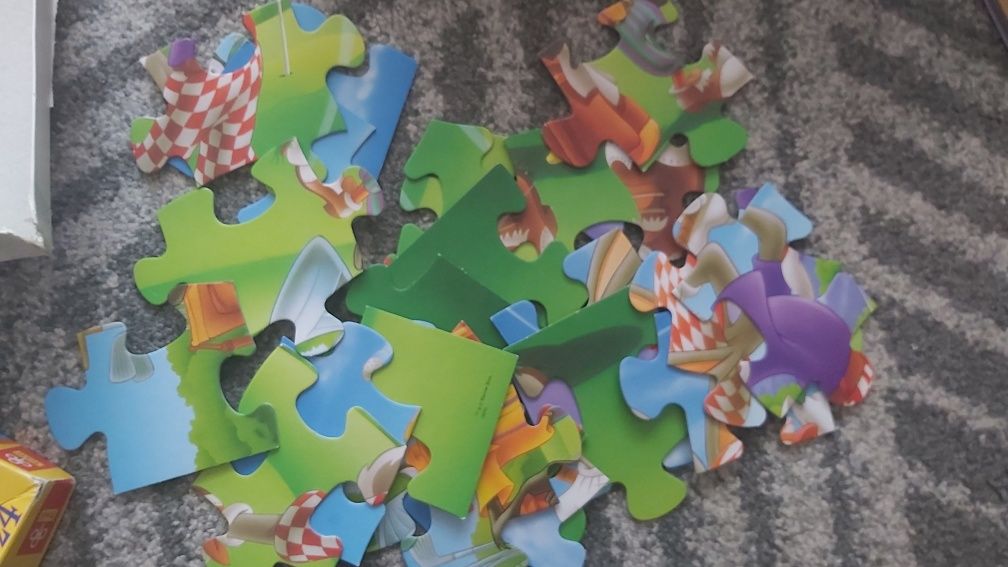 Puzzle maxi 24 duże elementy