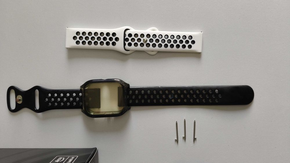 Smartwatch Amazfit GTS 4 + Braceletes