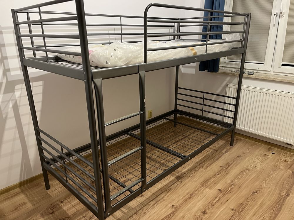 Lóżko piętrowe Ikea SVARTA