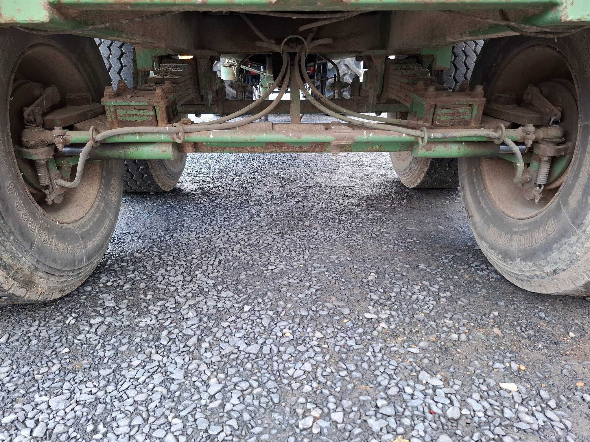 Przyczepa skorupowa SIAM 12,5 T, tandem, SKRĘTNA OŚ