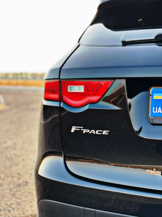 Продаж авто Jaguar F-Pece