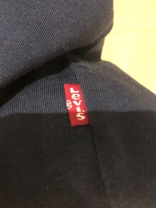 Tshirt Levi’s - tamanho L